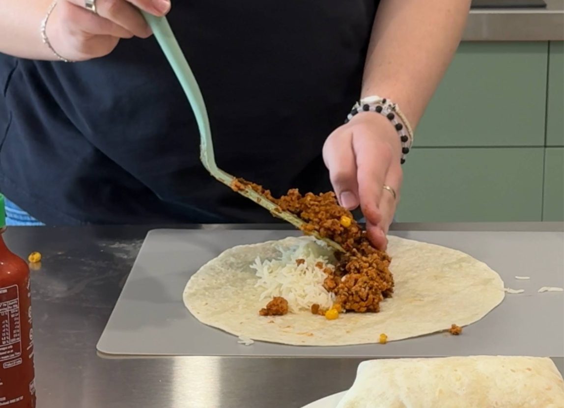 Beef Burritos (4) Beef Burritos