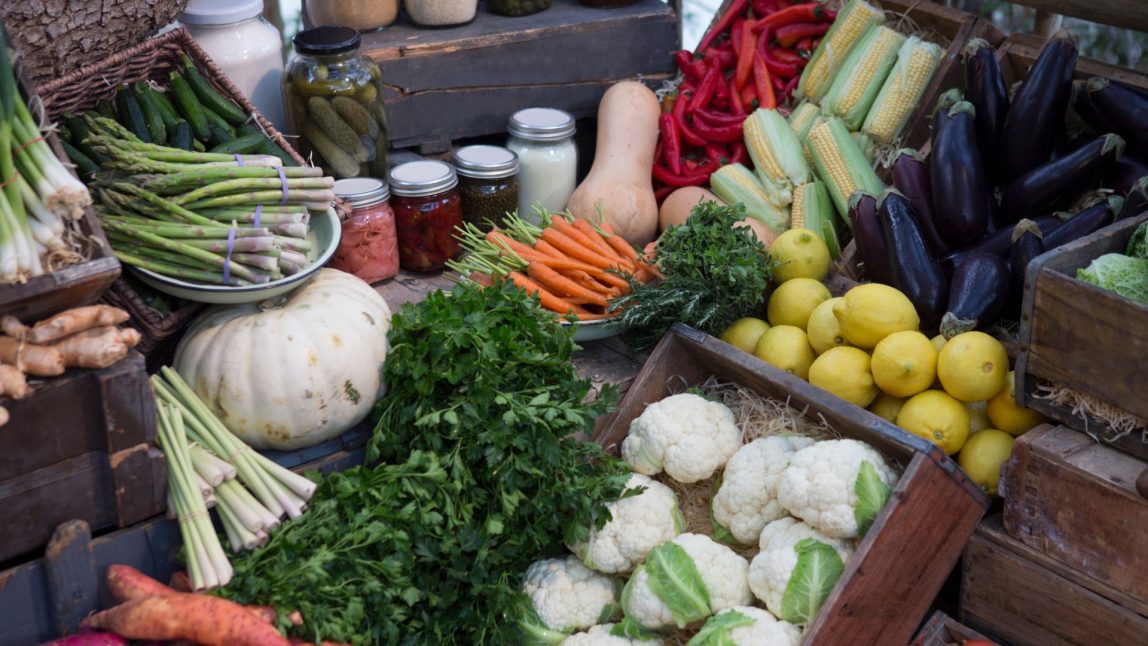 Food Help Happens Here