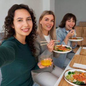 Women Thriving: A Free 4-Part Wellness Series for Young Women 1