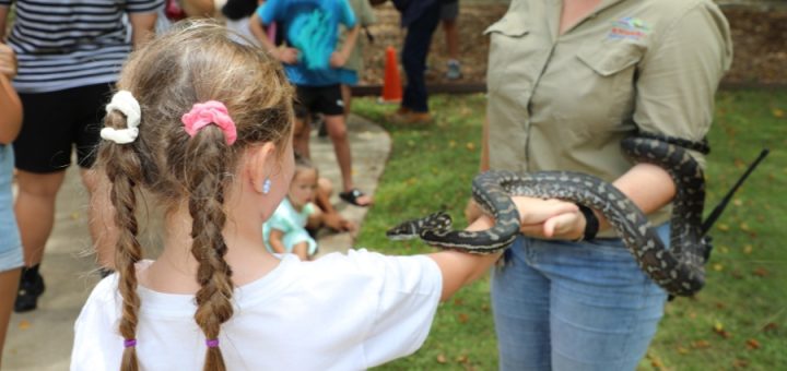 Autumn Zoo Keeper Talks – Free School Holiday Sessions at Alexandra Park Zoo 1